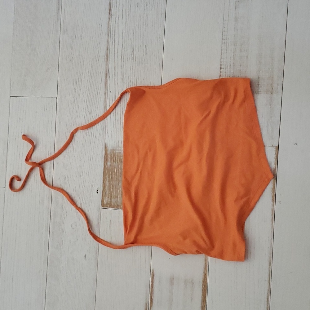 Hollister halter top